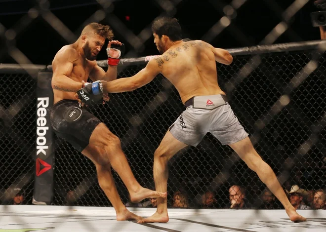 Calf kick