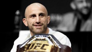 UFC 314 Alexander Volkanovski